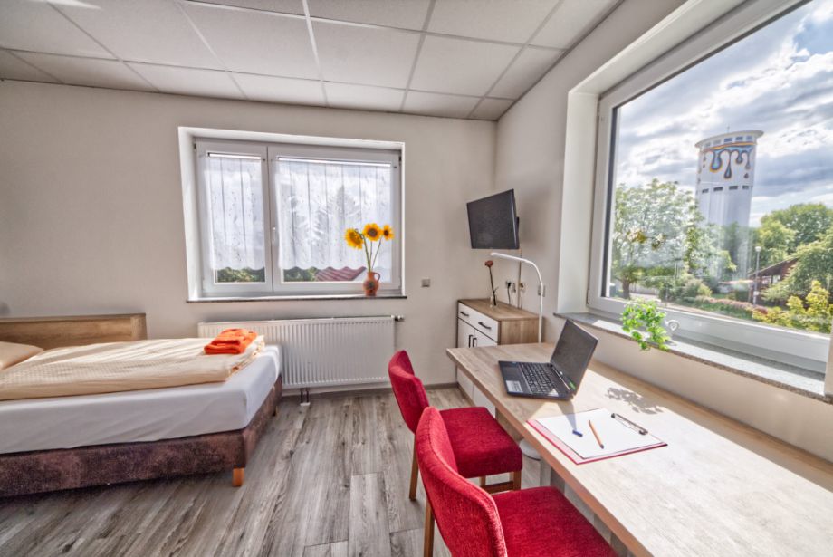Apartment-Lichtenwald Komfortzimmer Arbeitsbereich